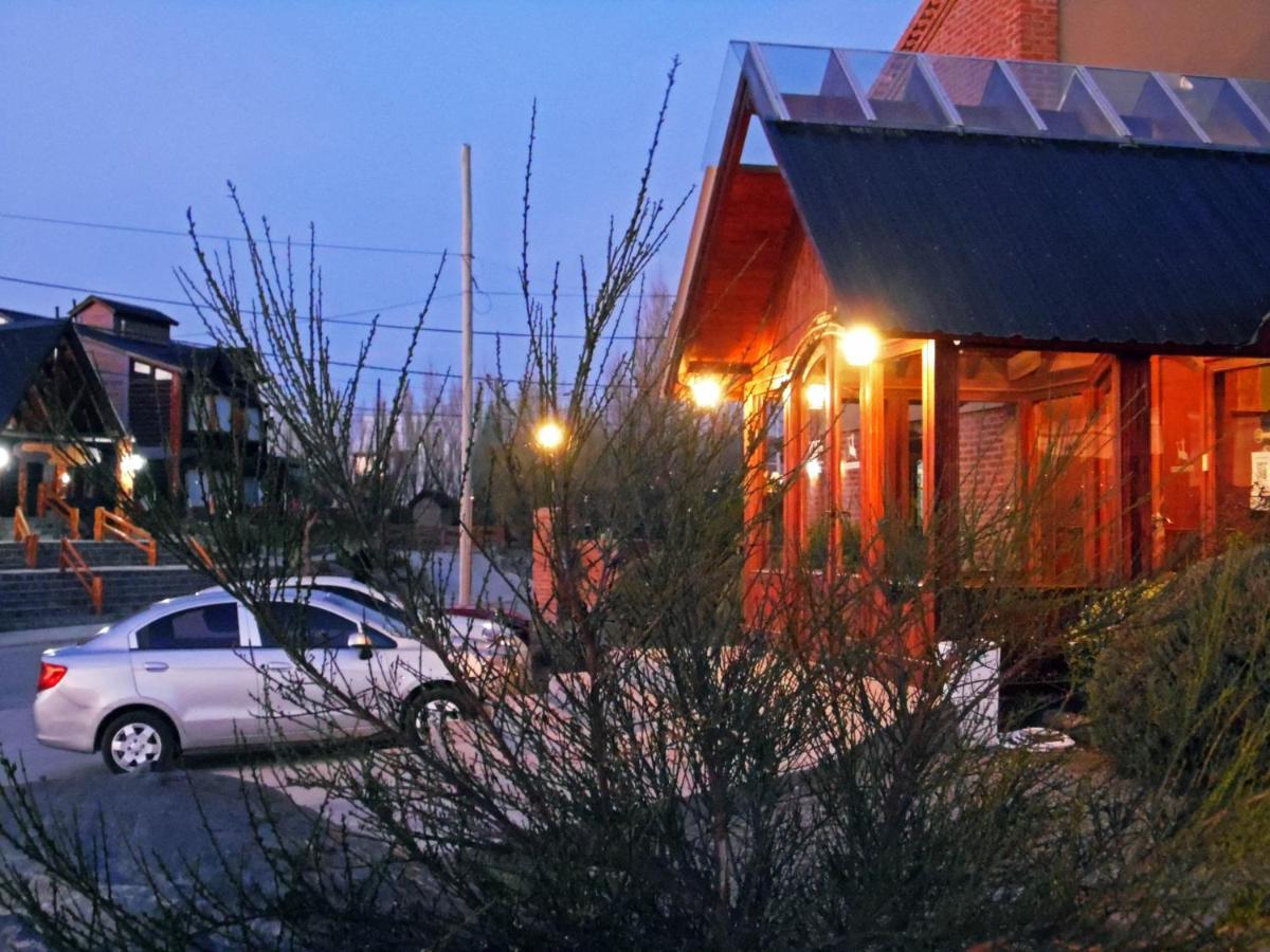Hosteria Posta Sur El Calafate Bagian luar foto