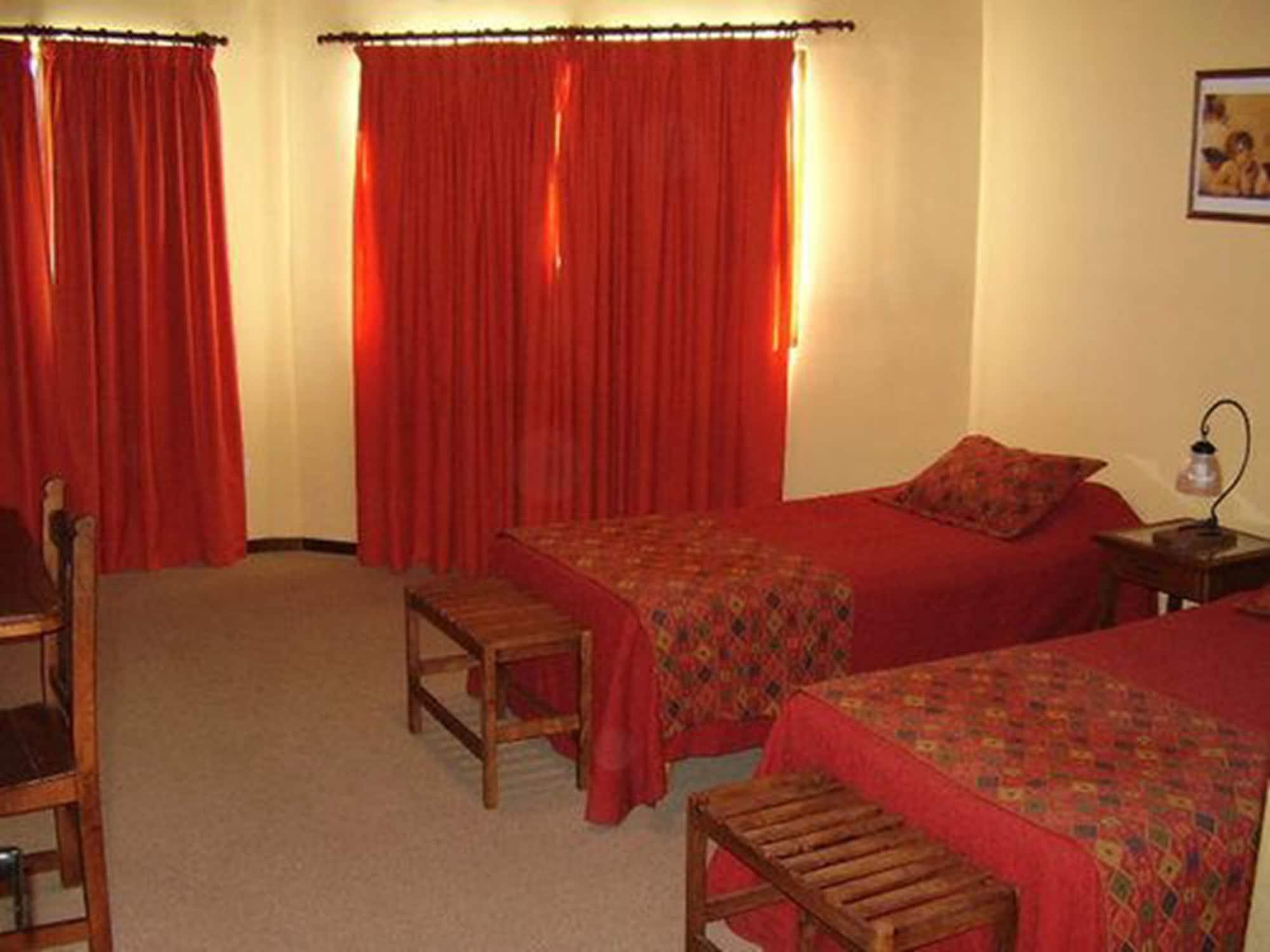 Hosteria Posta Sur El Calafate Bagian luar foto