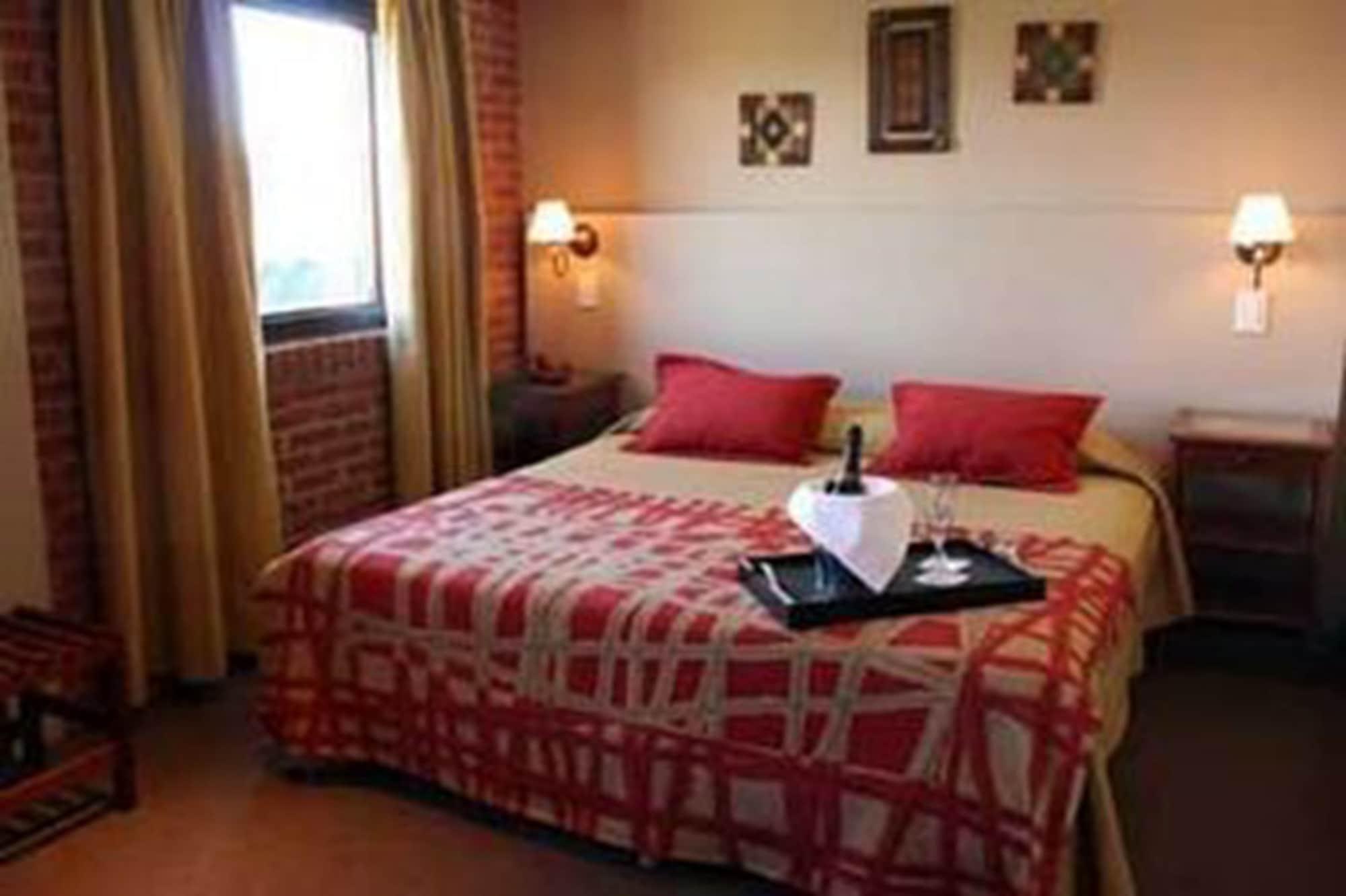 Hosteria Posta Sur El Calafate Bagian luar foto