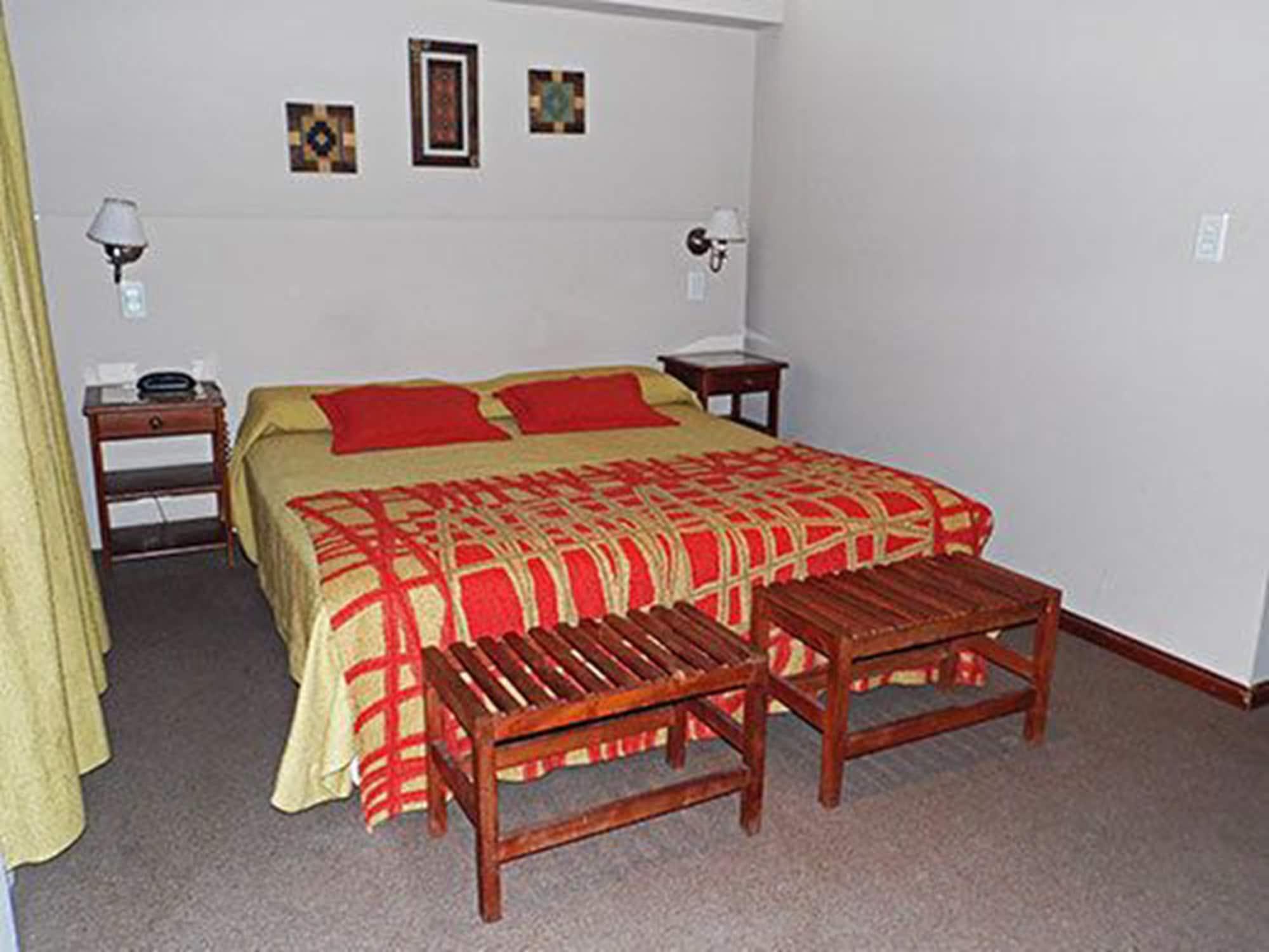 Hosteria Posta Sur El Calafate Bagian luar foto
