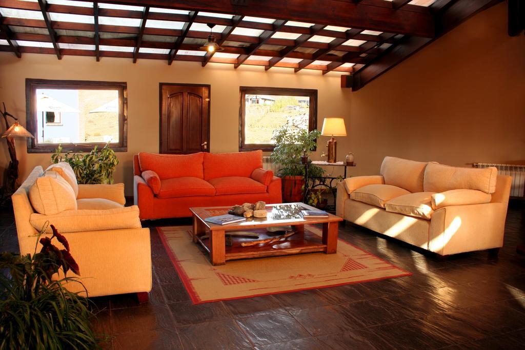 Hosteria Posta Sur El Calafate Bagian luar foto